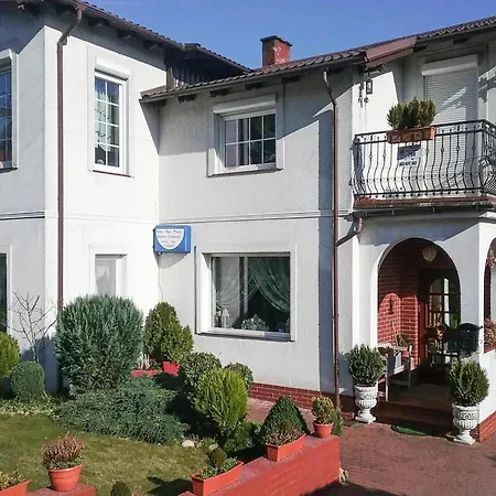 Cozy 600m From The Sea, Appartement *